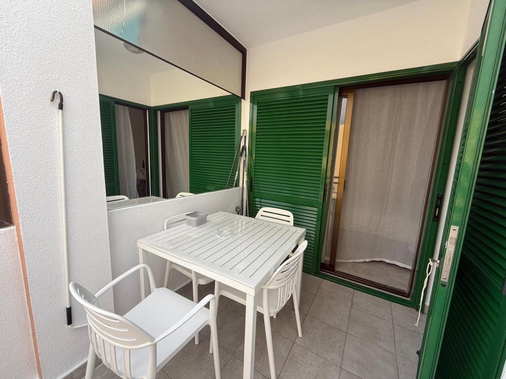 Apartamento Playa Las Vistas أرونا المظهر الخارجي الصورة
